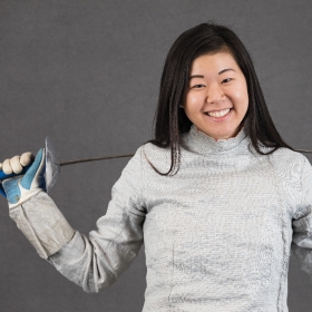 A photo of  Lauren Park ’21 in her fencing gear