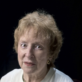 A photo portrait of Elizabeth Brenner Drew '57